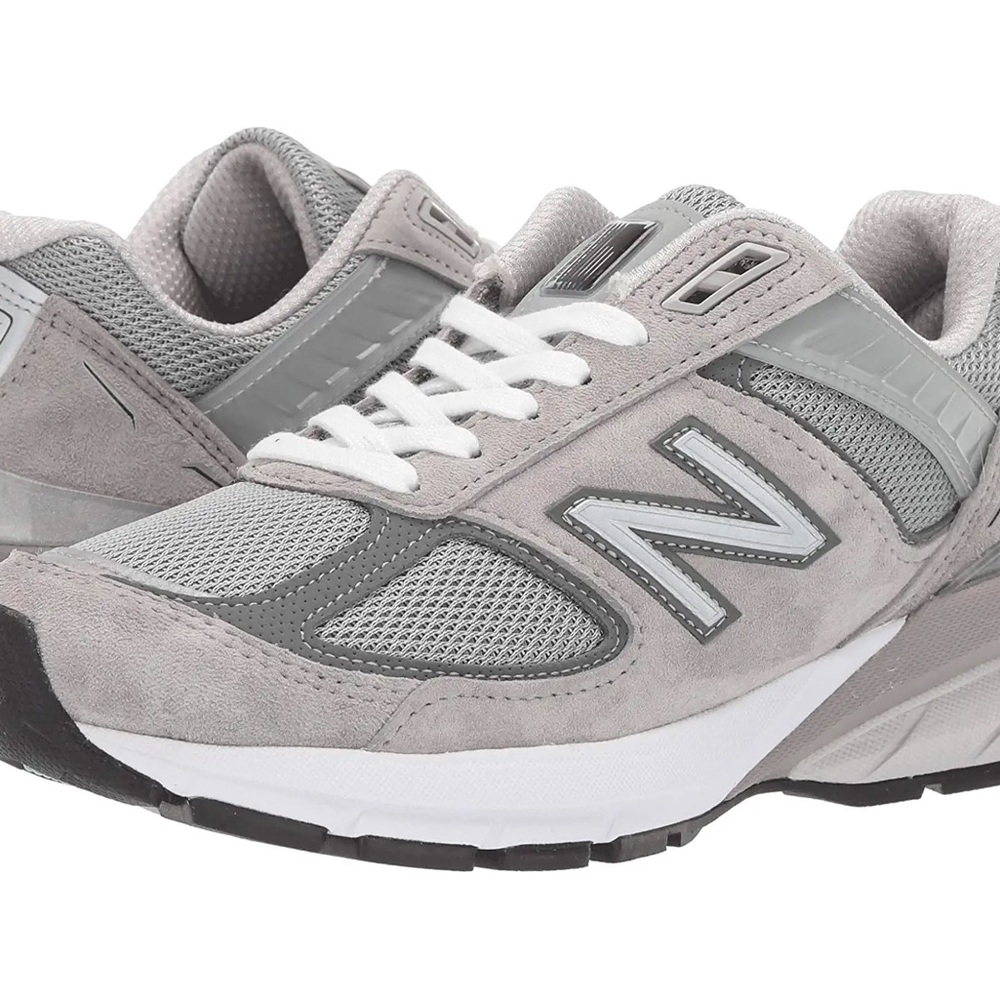 New Balance 990v5